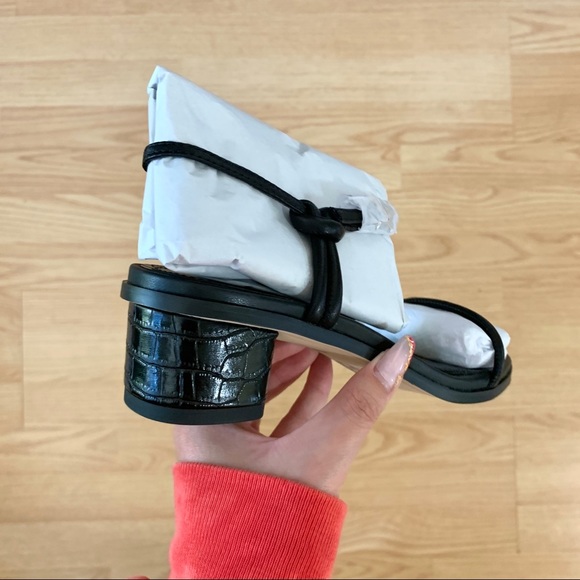 Sam Edelman Isle Block Sandal - Picture 5 of 5